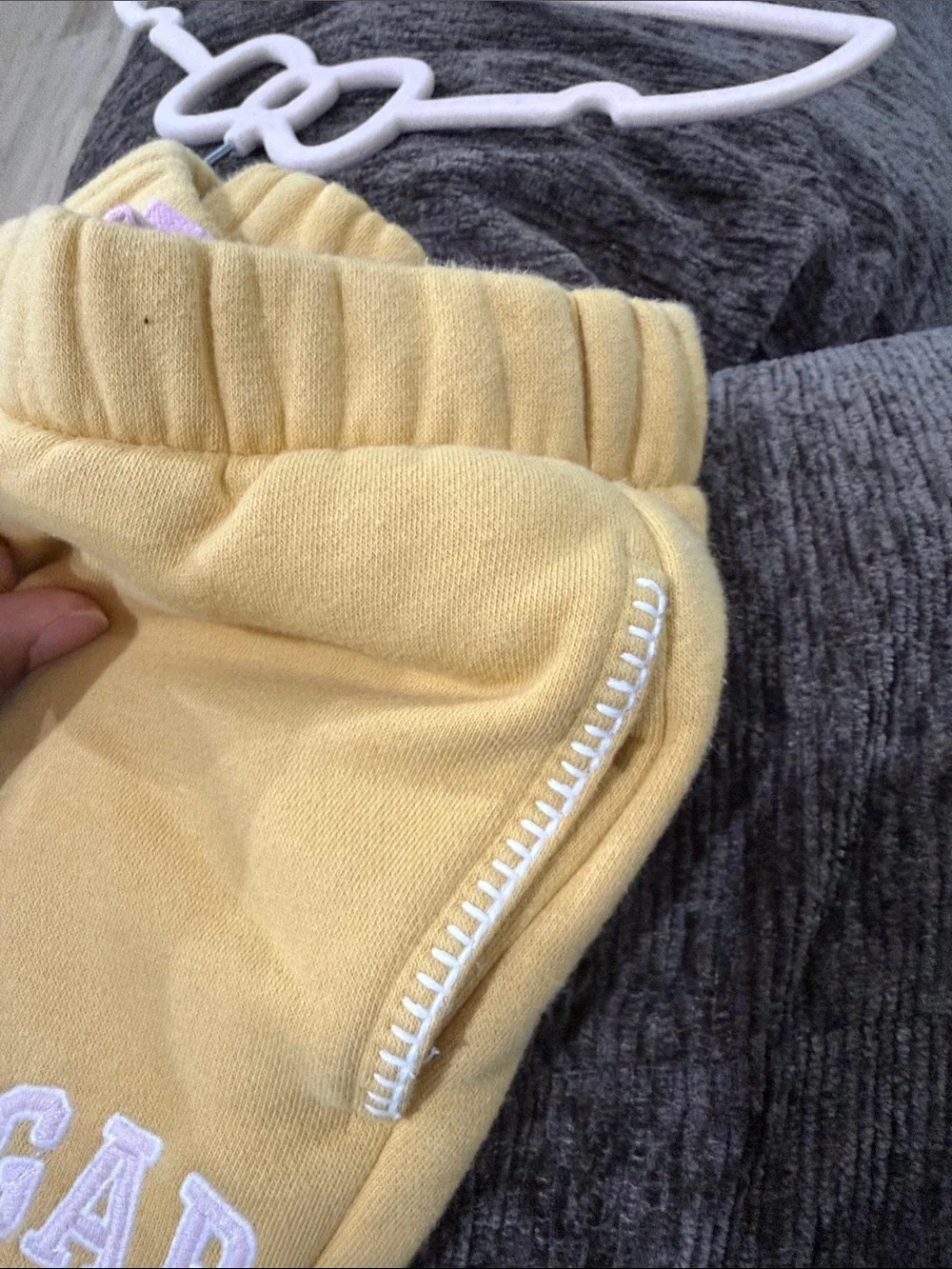 GAP Kids SzS (6-7) Yellow Fleece Joggers with Pink Drawcord